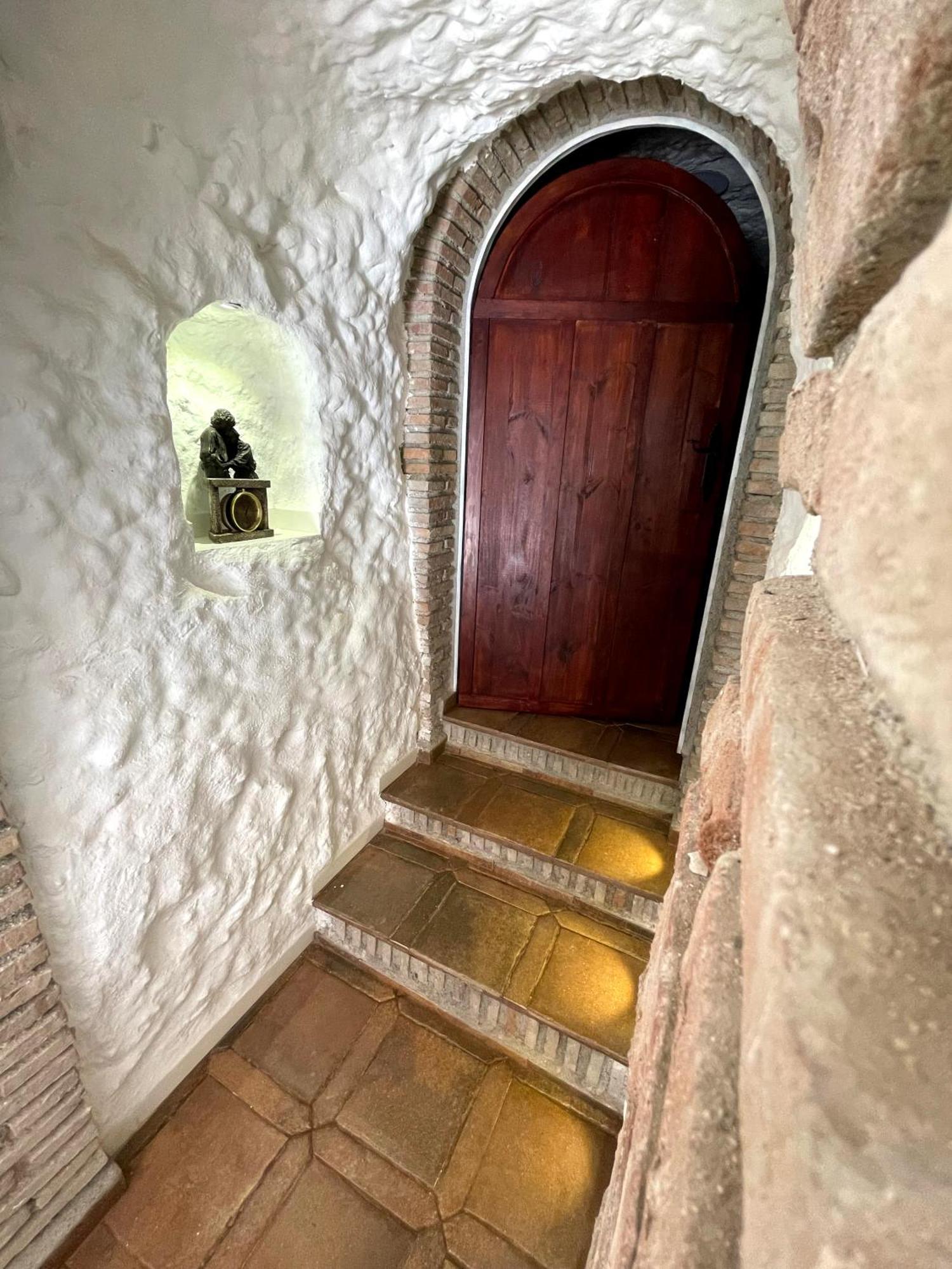 Villa Cueva De David Grenade