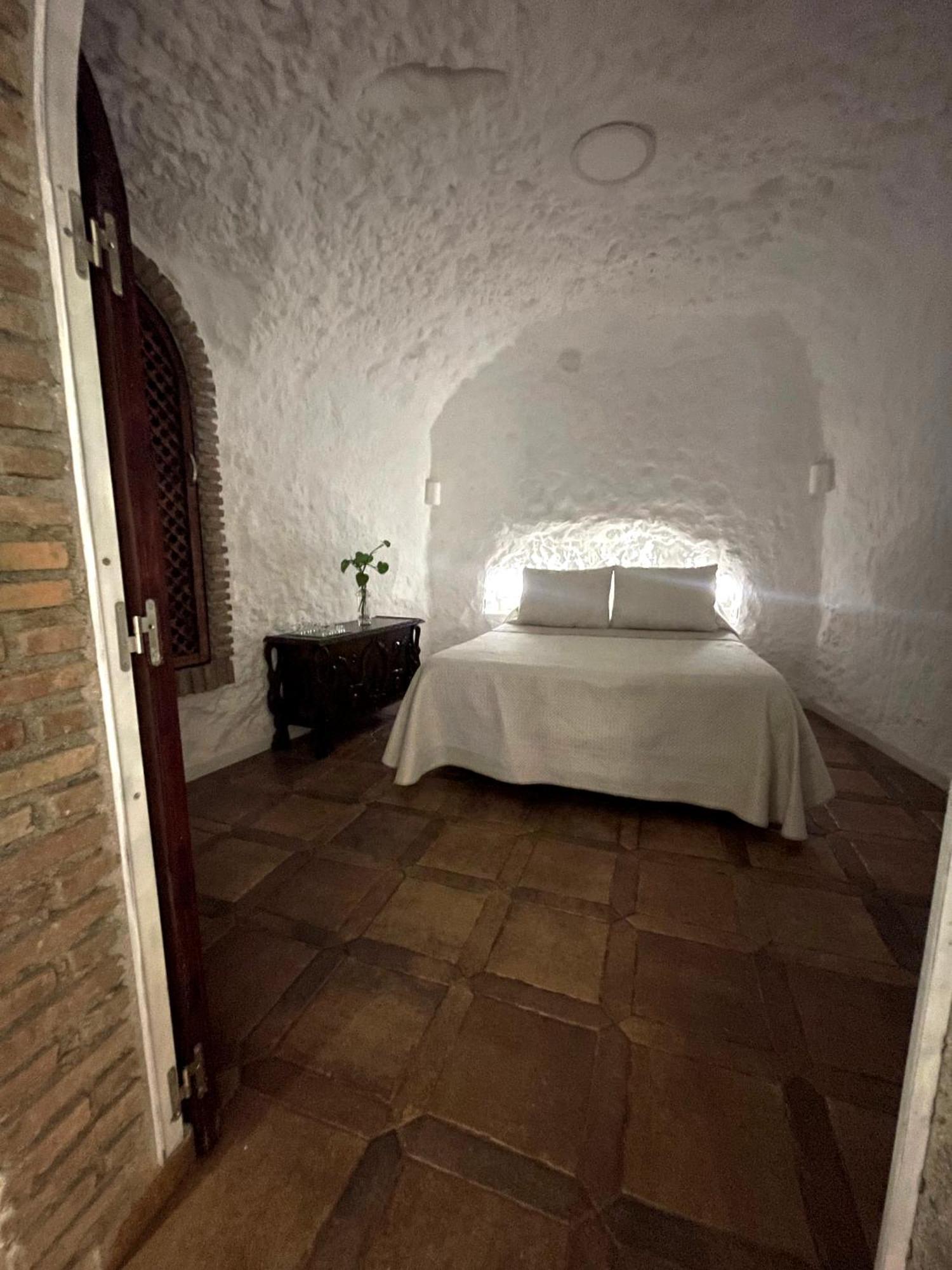 Villa Cueva De David Grenade