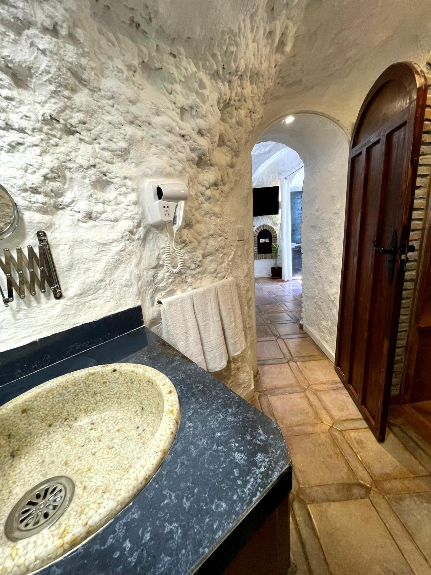 Cueva De David