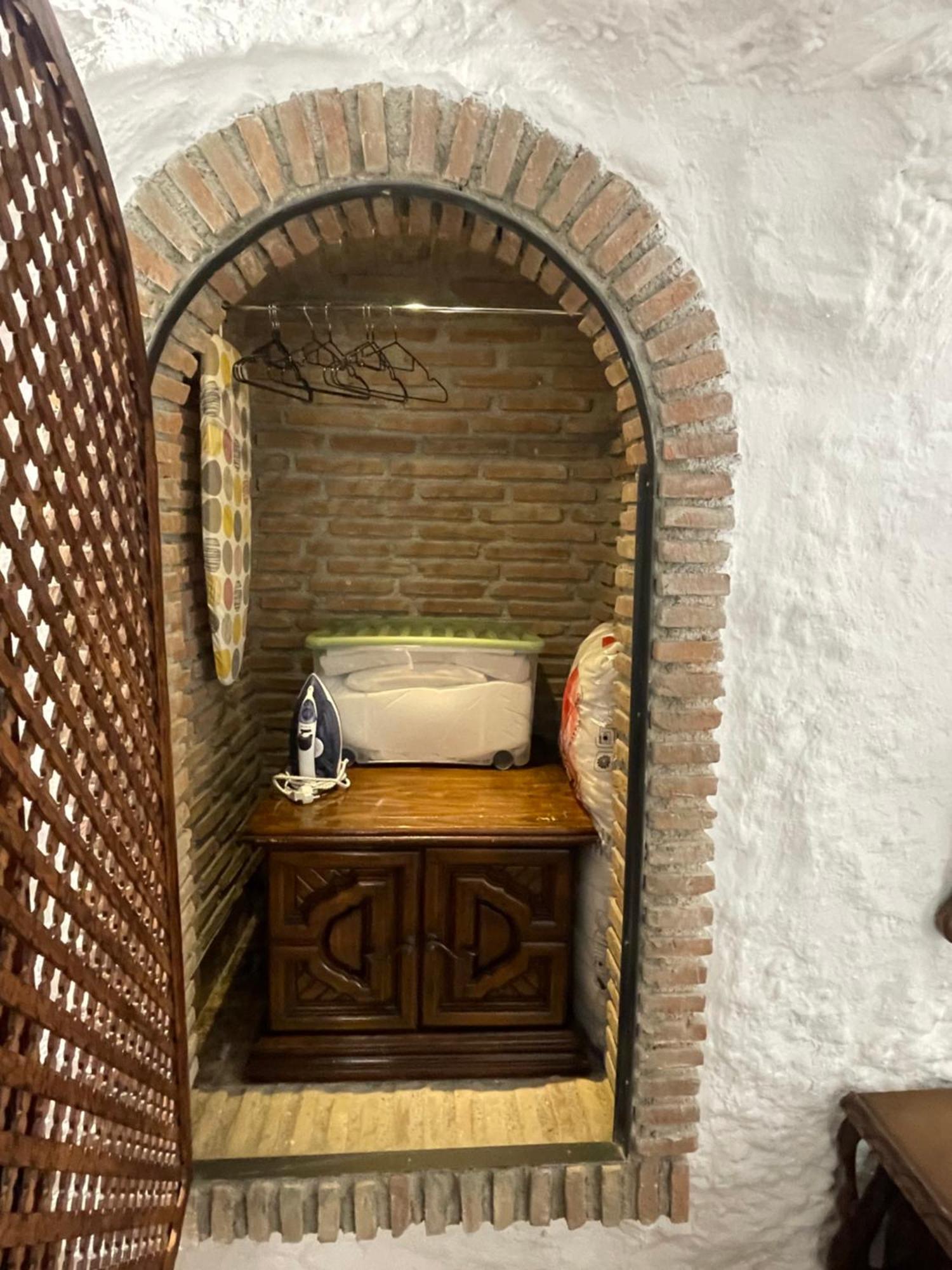 Cueva De David Villa
