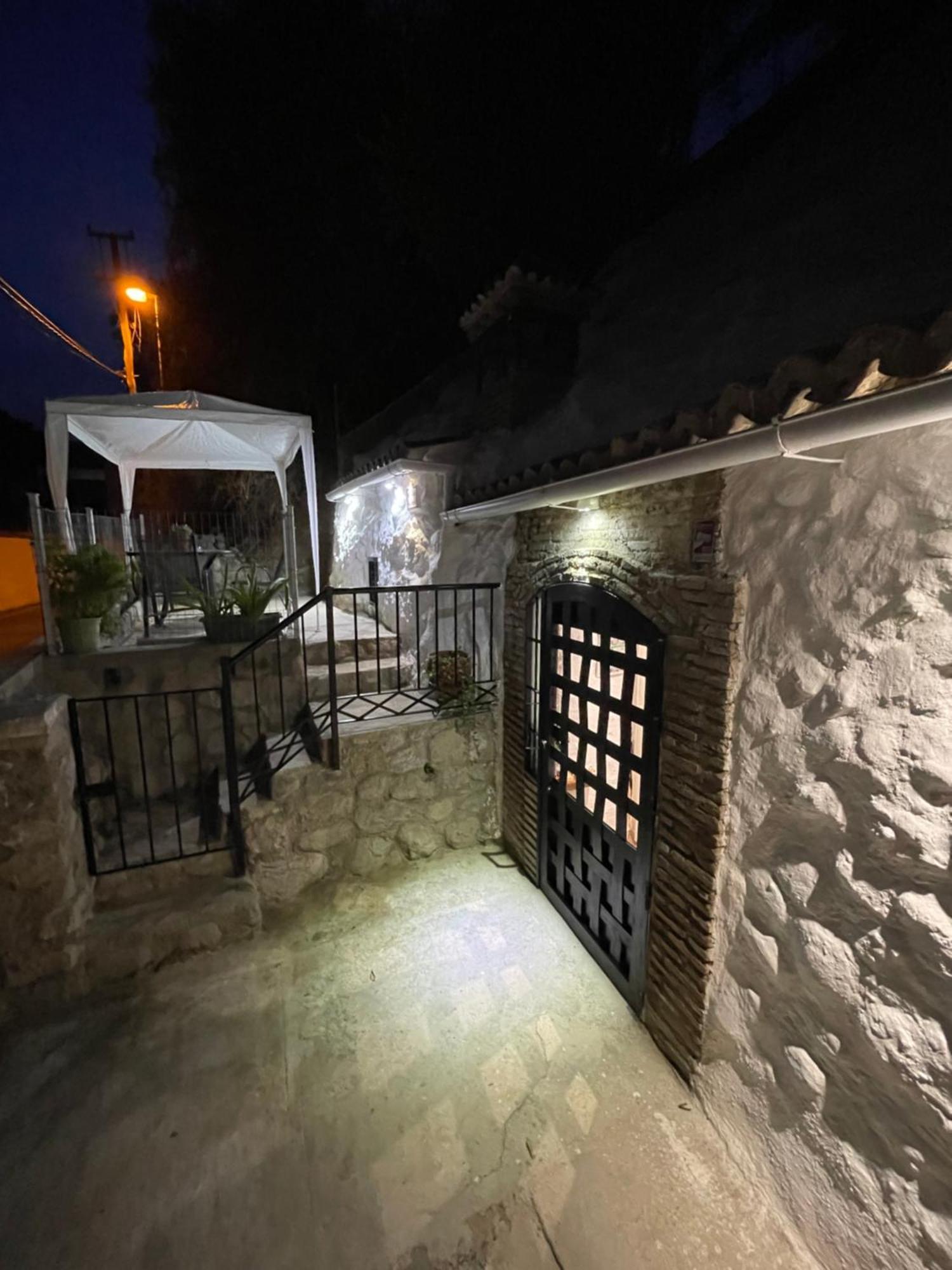 Villa Cueva De David Grenade
